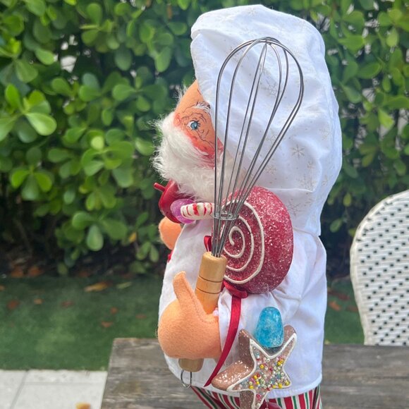 Vintage Annalee 20" Chef Santa with Wisk & Candy Garland Gingerbread Bear 2003 - Picture 8 of 12